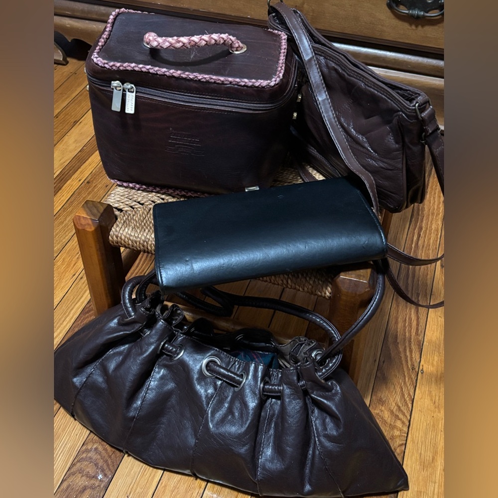 Vintage 12pc Salvador Bachiller train
bag, lamb skin Messeger, jewely lot
